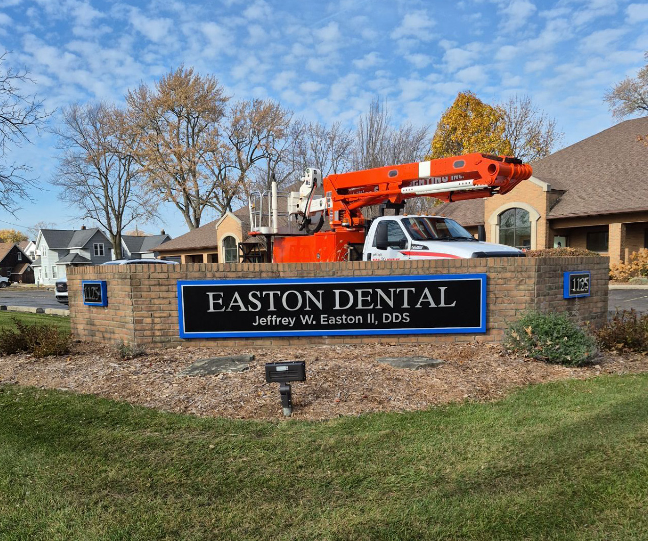 Easton Dental – Wall Signs Easton Dental Wall Signs